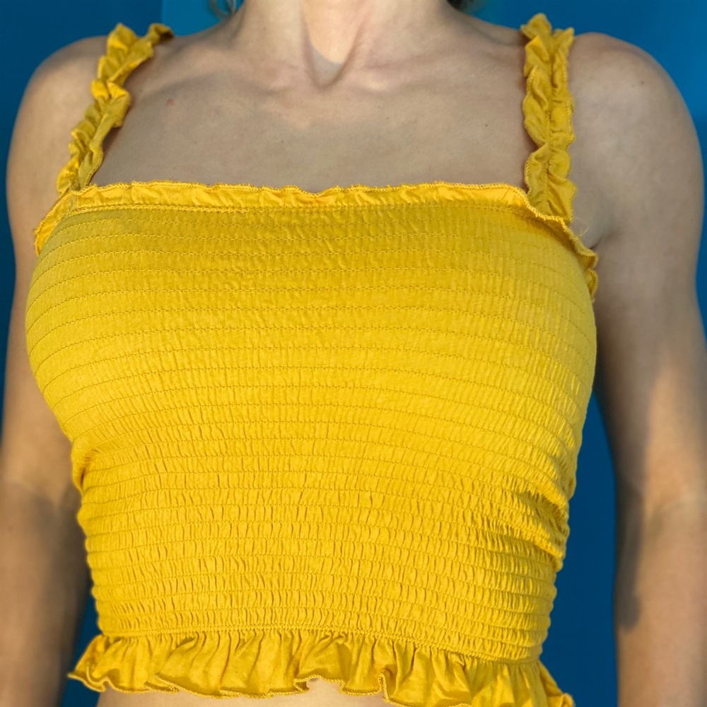 Cute yellow crop top! Small. New